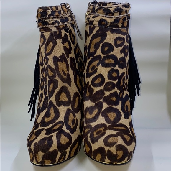 NWOT Sz. 6M Calf Hair Leopard Fringe Booties. - Picture 4 of 7